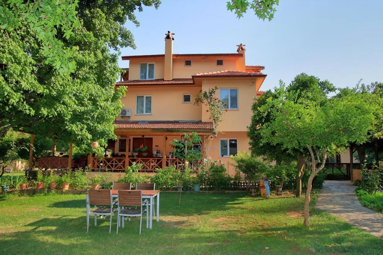 Hotel Dalya Life à Göcek 3*,